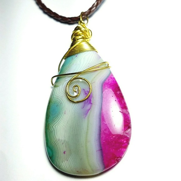 Necklace - agate wrapped in brass - Picture 5 of 6